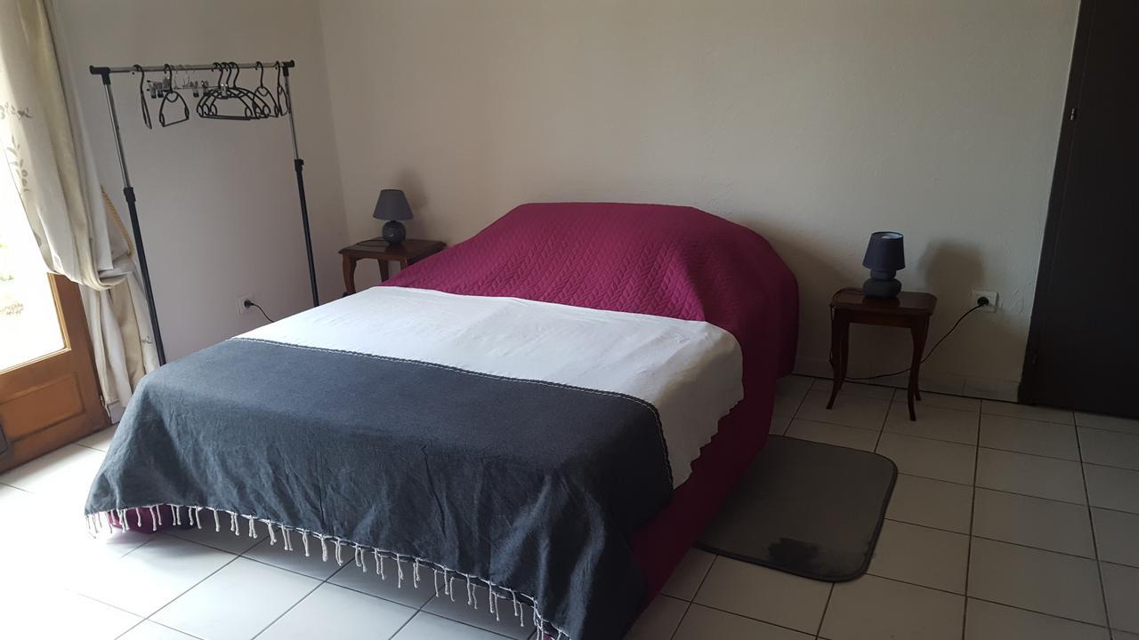 Aux Oliviers Otel Homps  Dış mekan fotoğraf